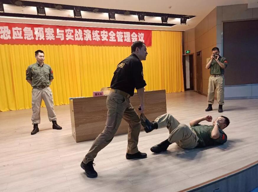 1543823882912230.jpg 999999999.jpg